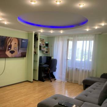 Продается Многокомнатная квартира, 100,5 м²