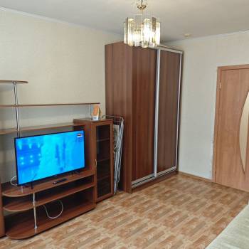 Сдается 1-комнатная квартира, 44 м²
