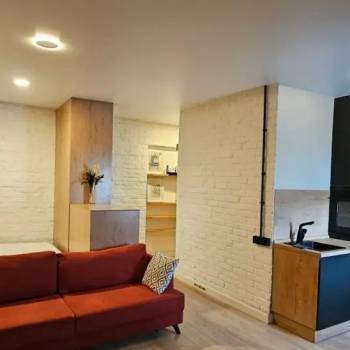 Продается 1-комнатная квартира, 32 м²
