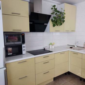 Продается Многокомнатная квартира, 89,8 м²