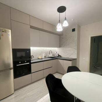 Продается 3-х комнатная квартира, 77 м²