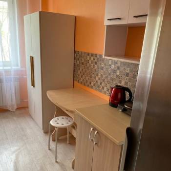 Сдается 1-комнатная квартира, 13,6 м²
