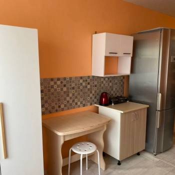 Сдается 1-комнатная квартира, 13,6 м²