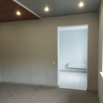 Продается 1-комнатная квартира, 40,6 м²