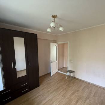 Продается 3-х комнатная квартира, 65,4 м²