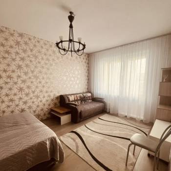 Сдается 1-комнатная квартира, 35 м²