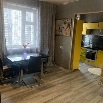 Сдается Многокомнатная квартира, 79 м²