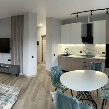 Сдается Многокомнатная квартира, 90 м²