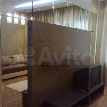 Сдается 1-комнатная квартира, 37 м²