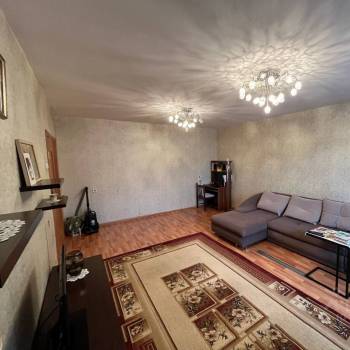 Продается 2-х комнатная квартира, 67,8 м²