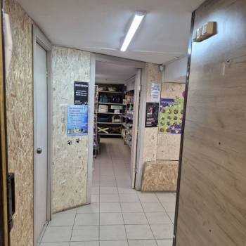 Продается Нежилое помещение, 130 м²
