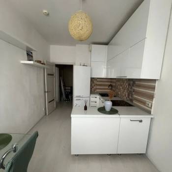 Сдается 1-комнатная квартира, 43 м²
