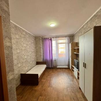 Сдается 1-комнатная квартира, 41,7 м²