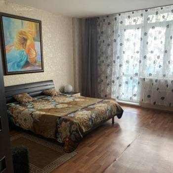 Сдается 1-комнатная квартира, 51 м²