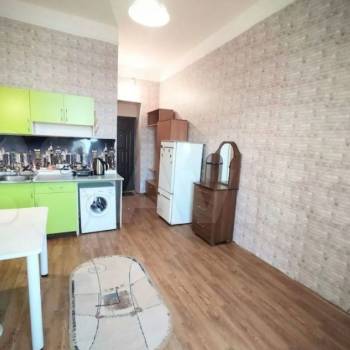 Продается 1-комнатная квартира, 16,7 м²