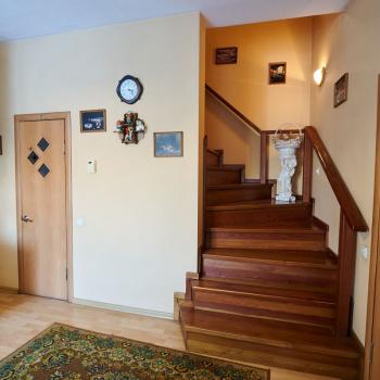 Продается Дом, 304 м²