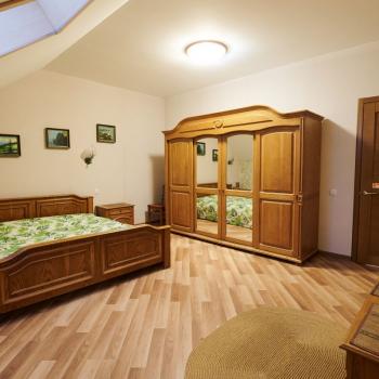 Продается Дом, 304 м²