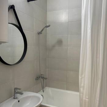 Сдается 2-х комнатная квартира, 64,9 м²