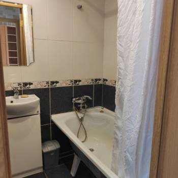 Сдается 2-х комнатная квартира, 42 м²