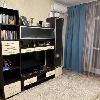 Сдается 1-комнатная квартира, 41 м²
