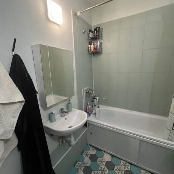 Сдается 1-комнатная квартира, 41 м²