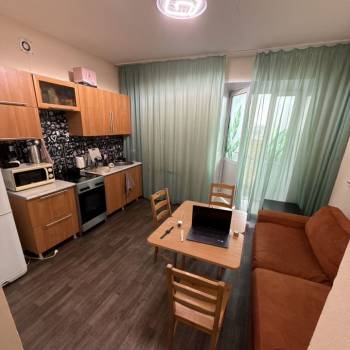 Сдается 2-х комнатная квартира, 67,5 м²