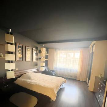 Продается 3-х комнатная квартира, 102 м²