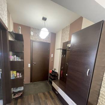 Продается 3-х комнатная квартира, 102 м²