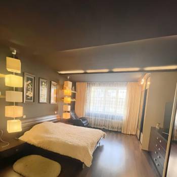 Продается 3-х комнатная квартира, 102 м²