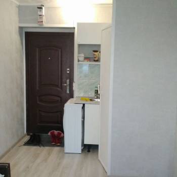 Продается 1-комнатная квартира, 13,7 м²