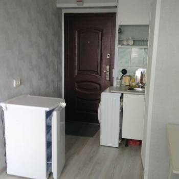 Продается 1-комнатная квартира, 13,7 м²