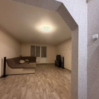 Продается 3-х комнатная квартира, 74 м²