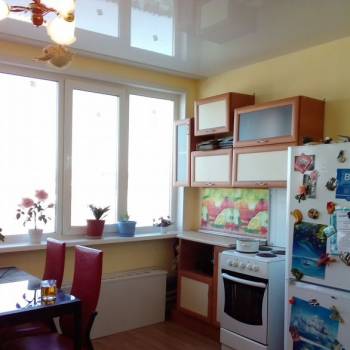 Продается Многокомнатная квартира, 130 м²