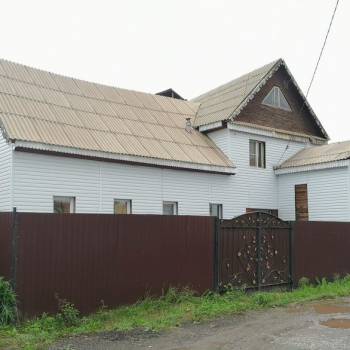 Продается Многокомнатная квартира, 130 м²