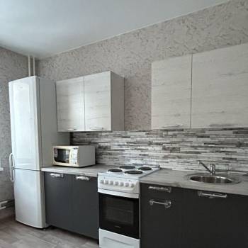 Продается 1-комнатная квартира, 40,4 м²