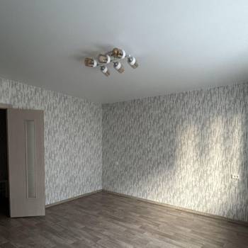 Продается 1-комнатная квартира, 40,4 м²