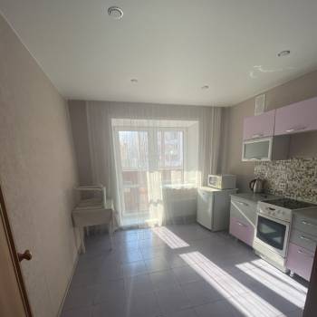 Сдается 1-комнатная квартира, 37 м²