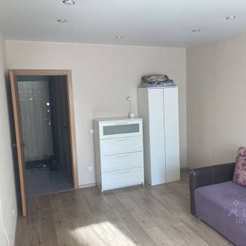Сдается 1-комнатная квартира, 37 м²