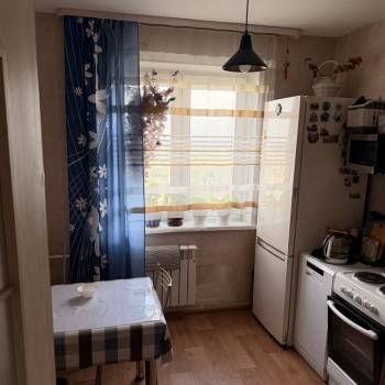 Продается 1-комнатная квартира, 40,6 м²