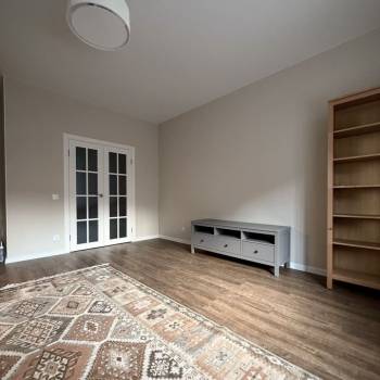 Сдается 2-х комнатная квартира, 70 м²