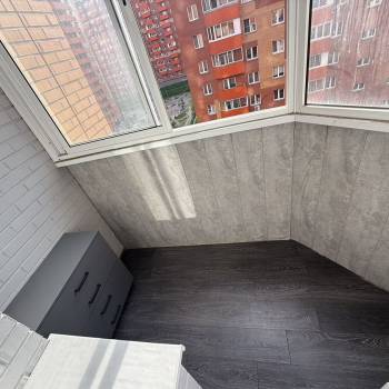 Сдается 1-комнатная квартира, 42 м²