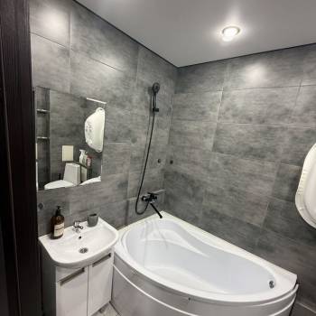 Сдается 1-комнатная квартира, 42 м²