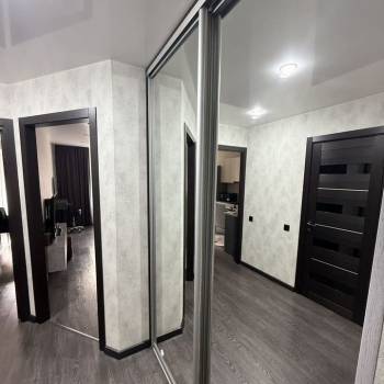 Сдается 1-комнатная квартира, 42 м²