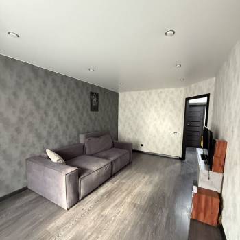Сдается 1-комнатная квартира, 42 м²