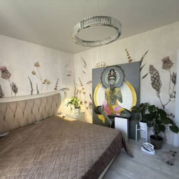 Сдается Многокомнатная квартира, 105 м²