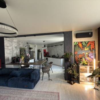 Сдается Многокомнатная квартира, 105 м²