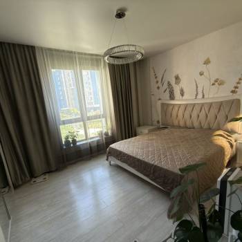 Сдается Многокомнатная квартира, 105 м²
