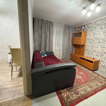 Сдается 1-комнатная квартира, 32 м²