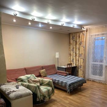 Сдается Многокомнатная квартира, 75 м²