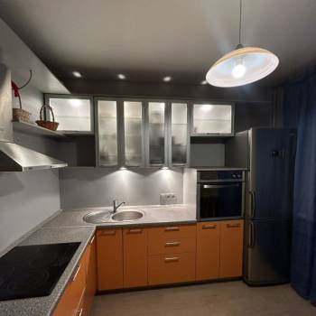 Сдается Многокомнатная квартира, 68 м²